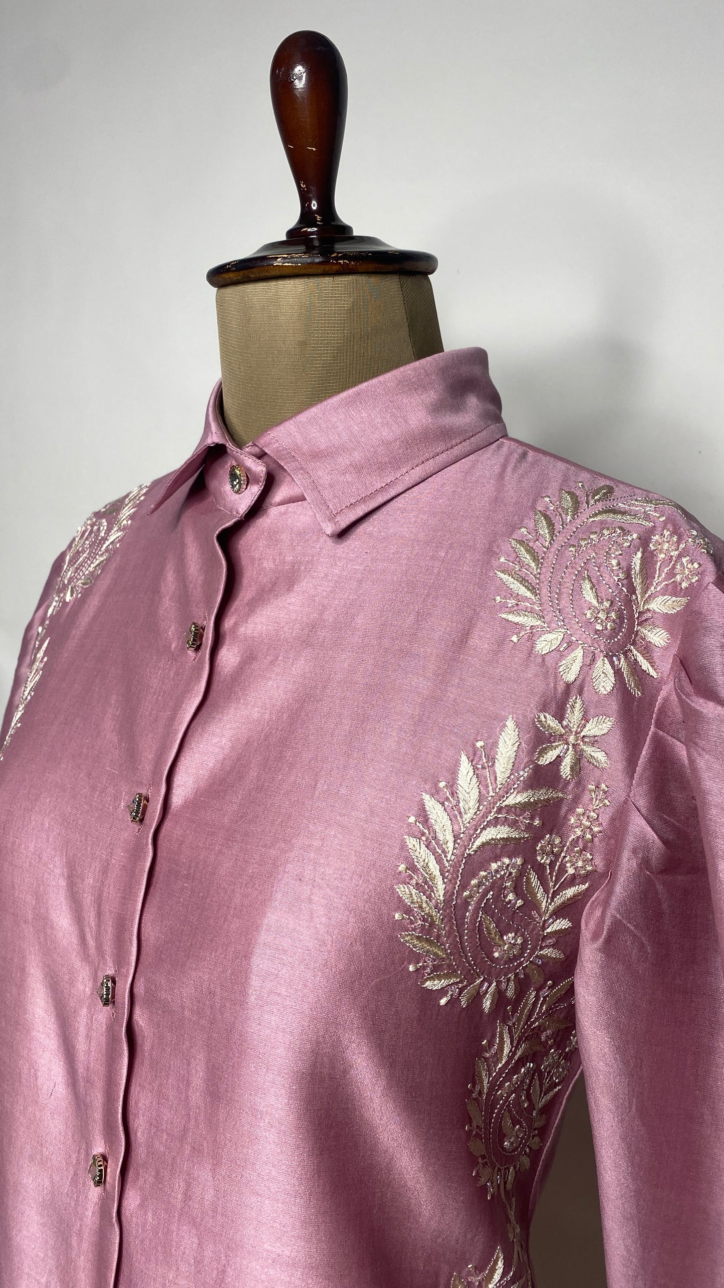 Mauve Leg O Mutton Sleeve Chikankari Shirt