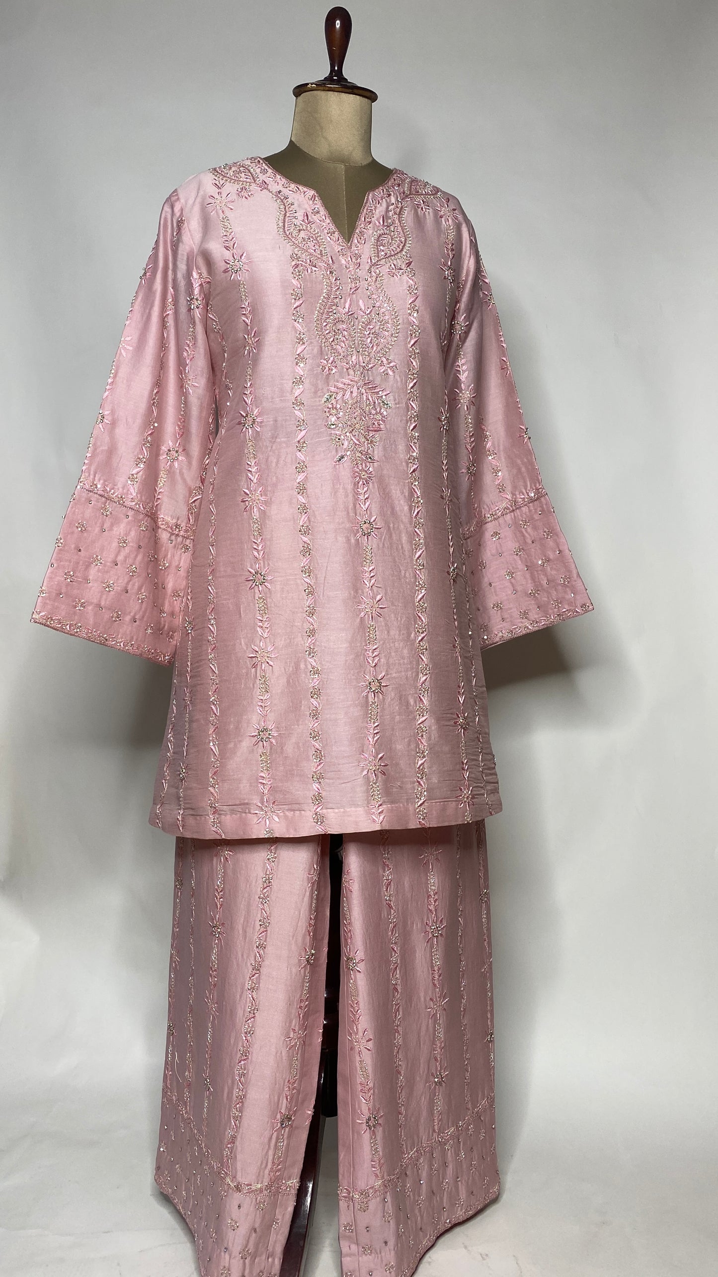 Light Pink Chanderi Chikankari & Stonework Kurta Set