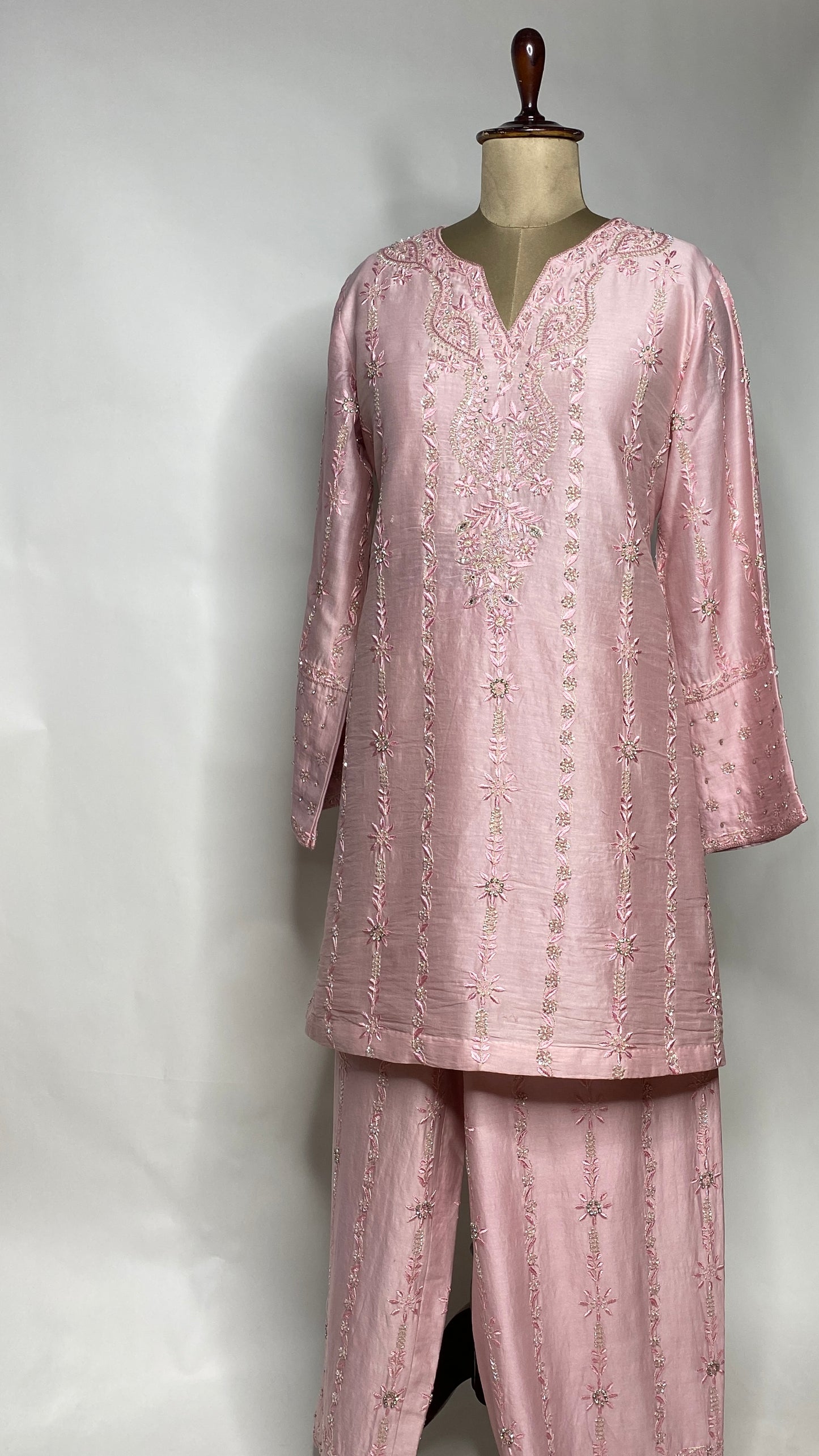 Light Pink Chanderi Chikankari & Stonework Kurta Set