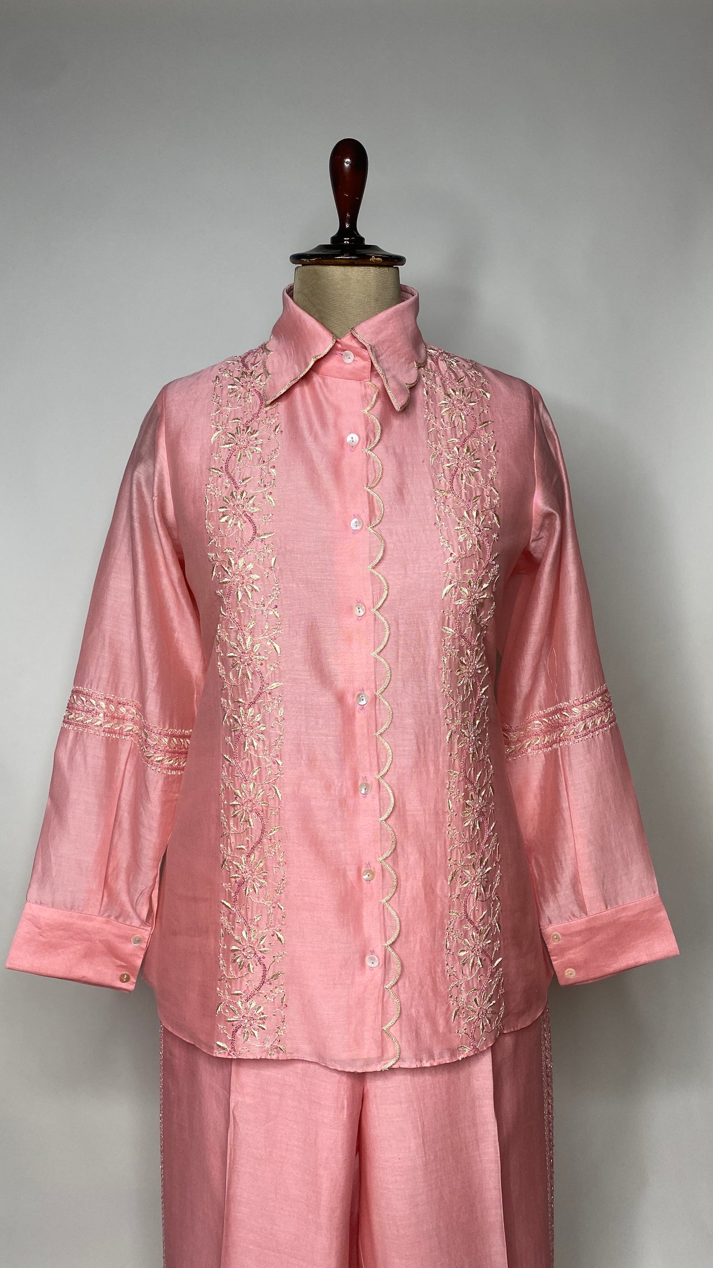 Salmon Pink Scallop Detail Chikankari Shirt & Pant Set