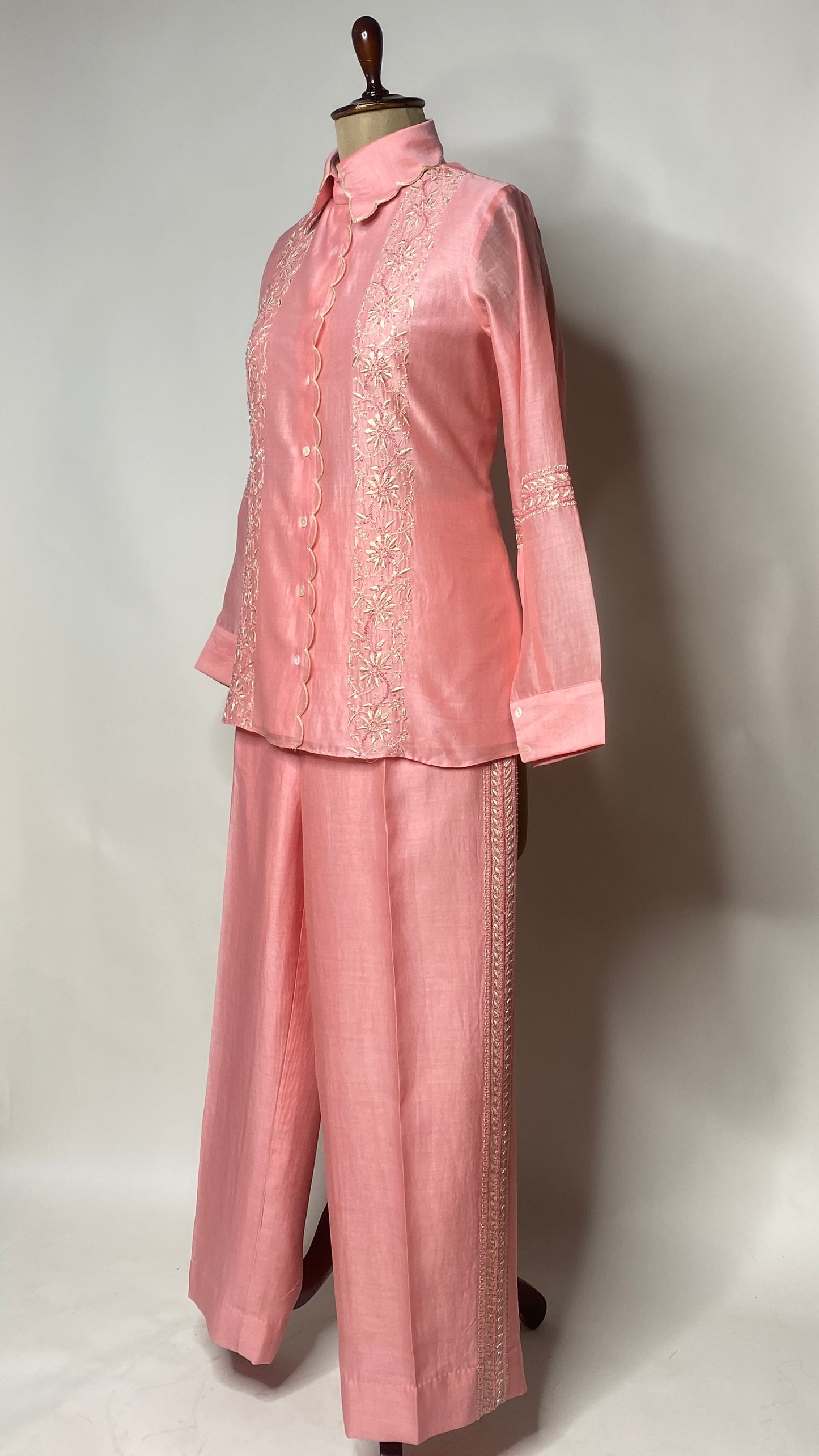 Salmon Pink Scallop Detail Chikankari Shirt & Pant Set