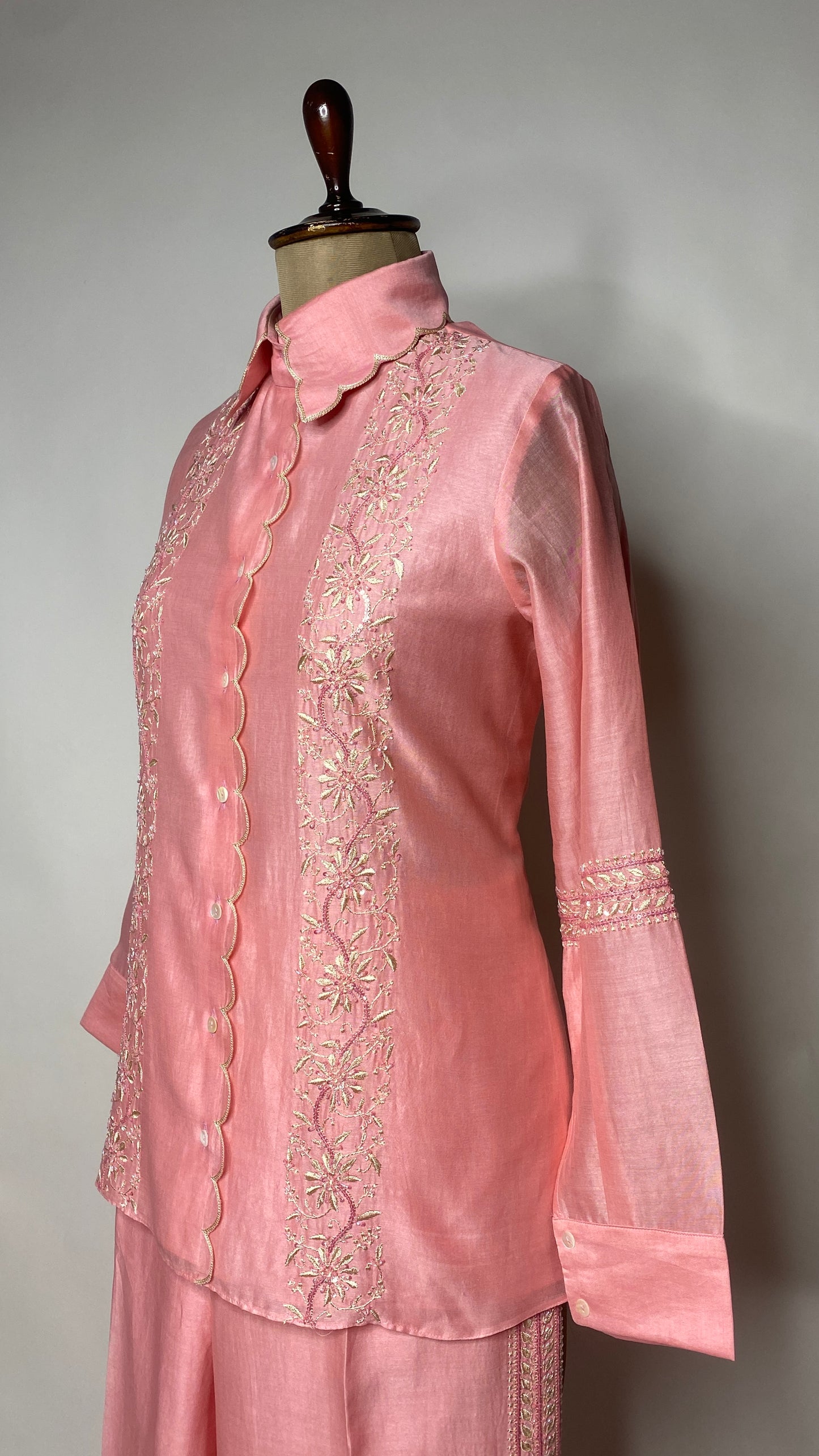 Salmon Pink Scallop Detail Chikankari Shirt & Pant Set