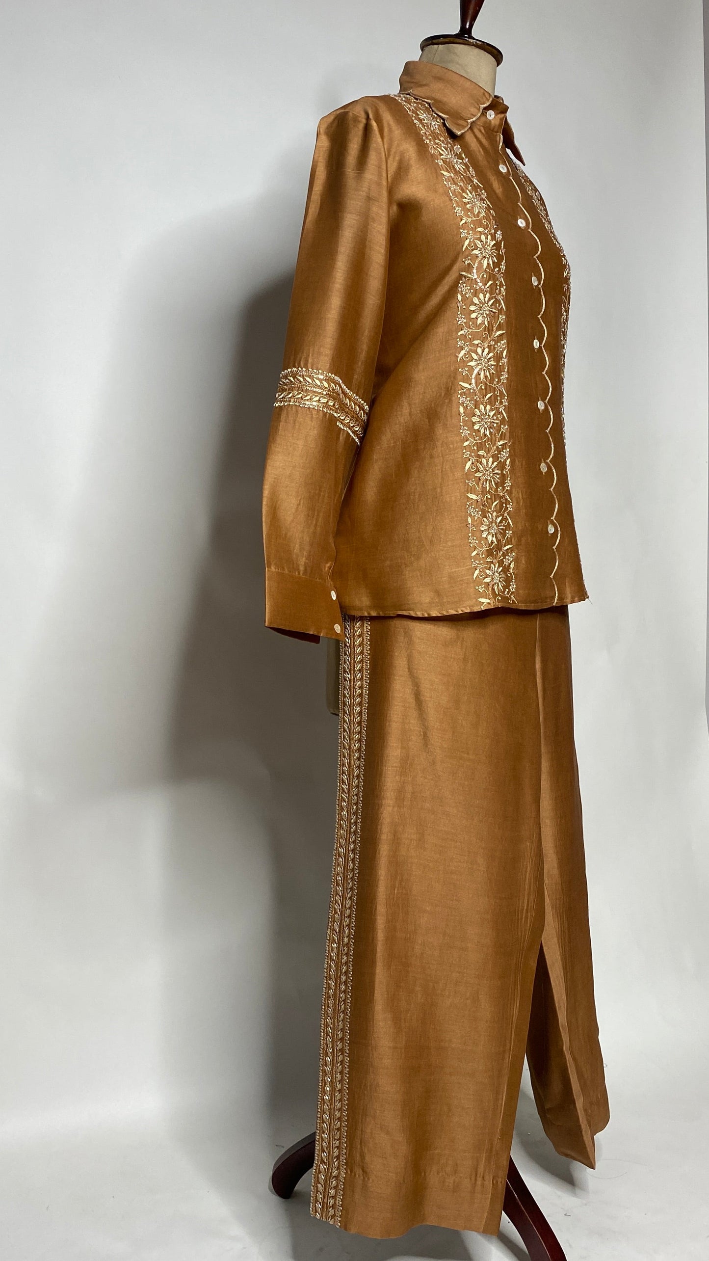 Rust Brown Scallop Detail Chikankari Shirt & Pant Set
