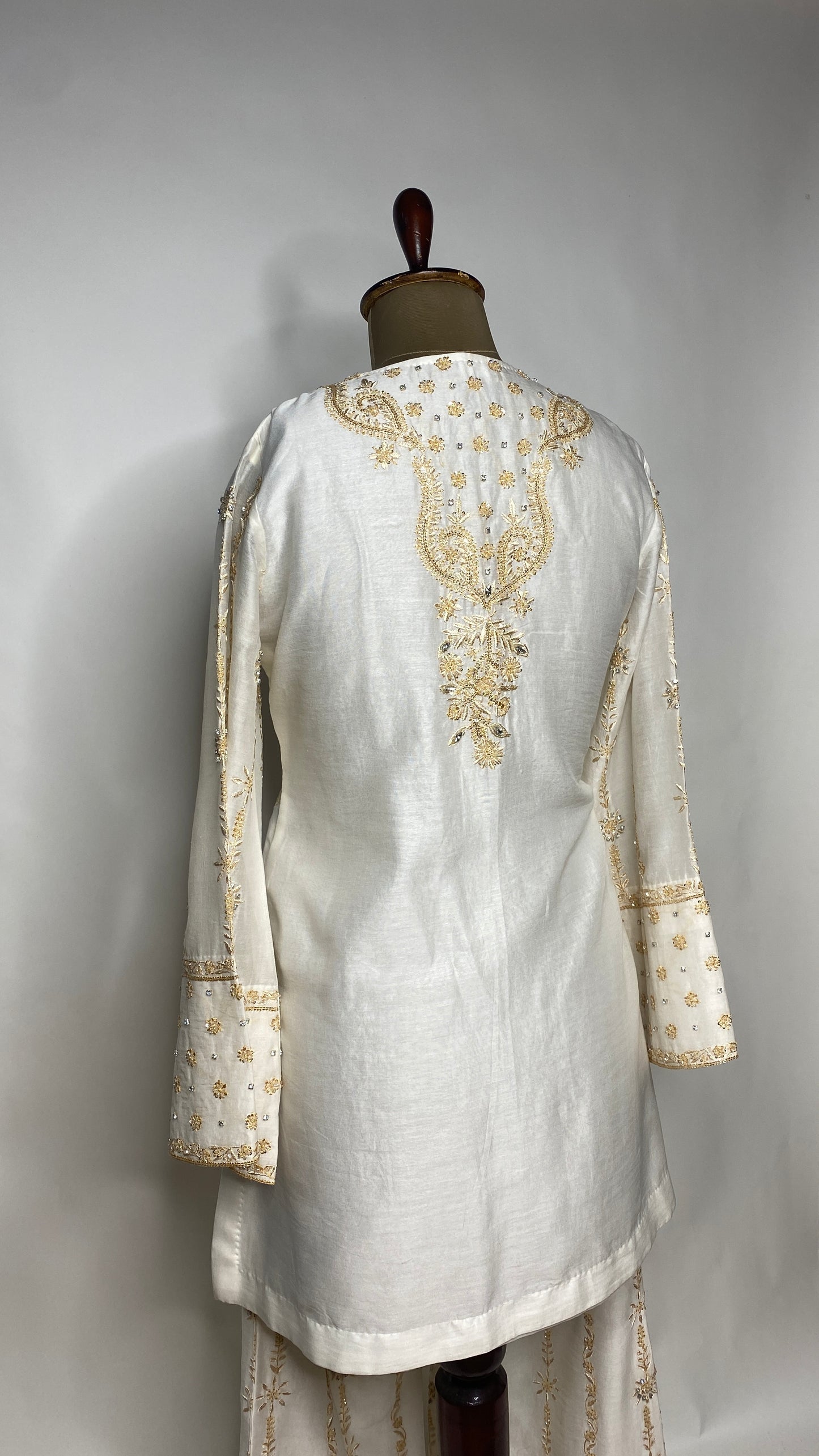 Ivory Chanderi Chikankari & Stonework Kurta Set