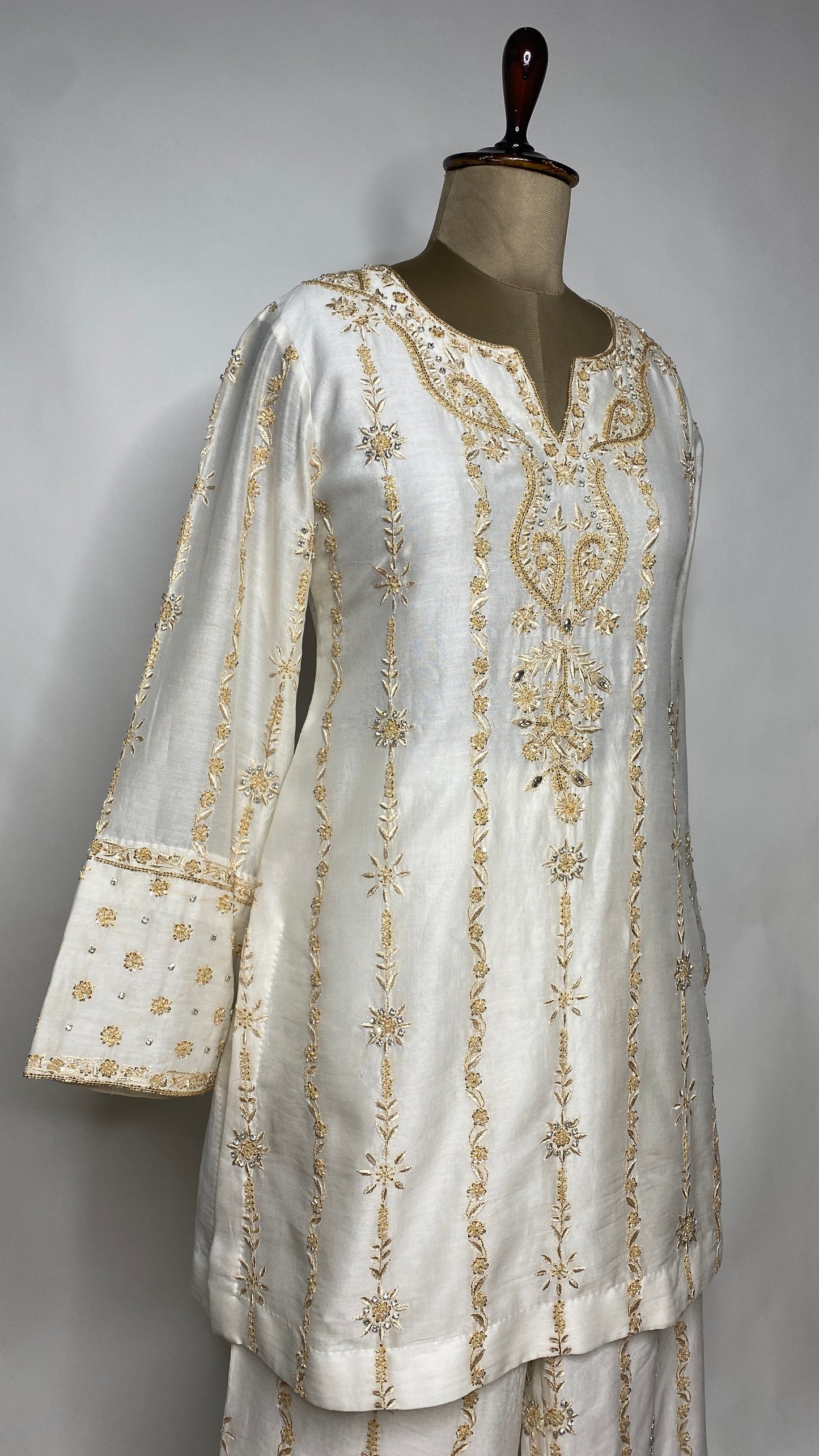 Ivory Chanderi Chikankari & Stonework Kurta Set