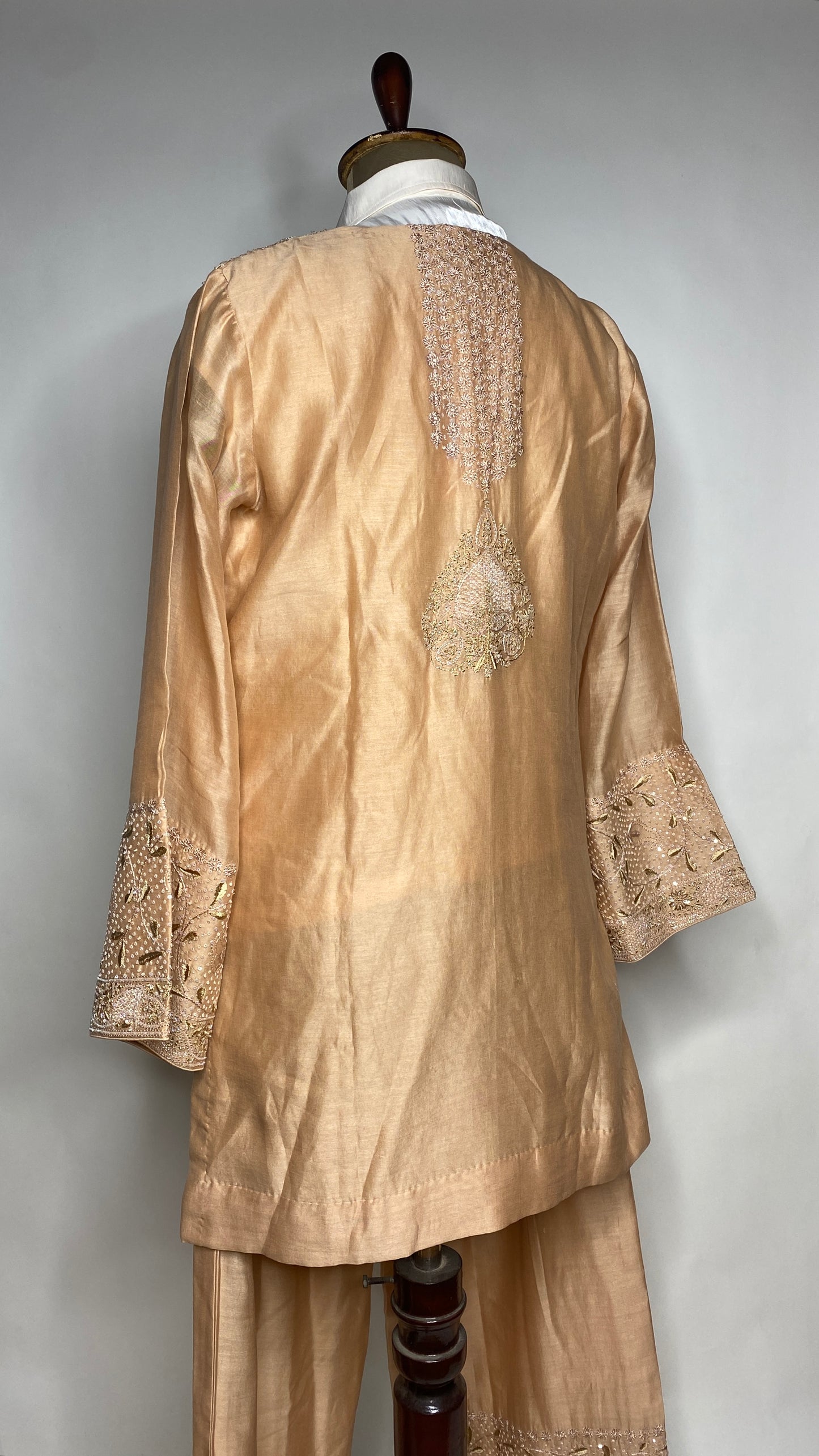Warm Taupe Relaxed Fit Chikankari Co-ord Set