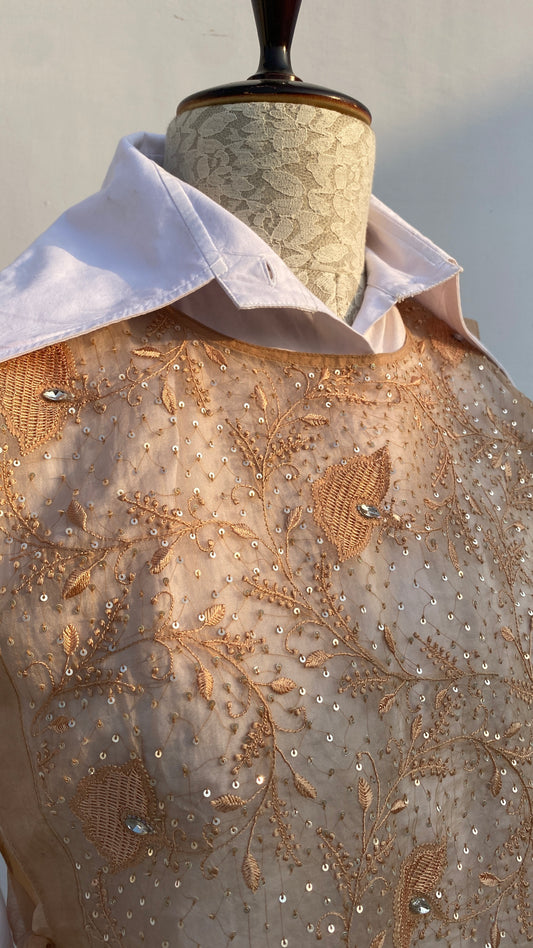 Warm Taupe Jaali Bib
