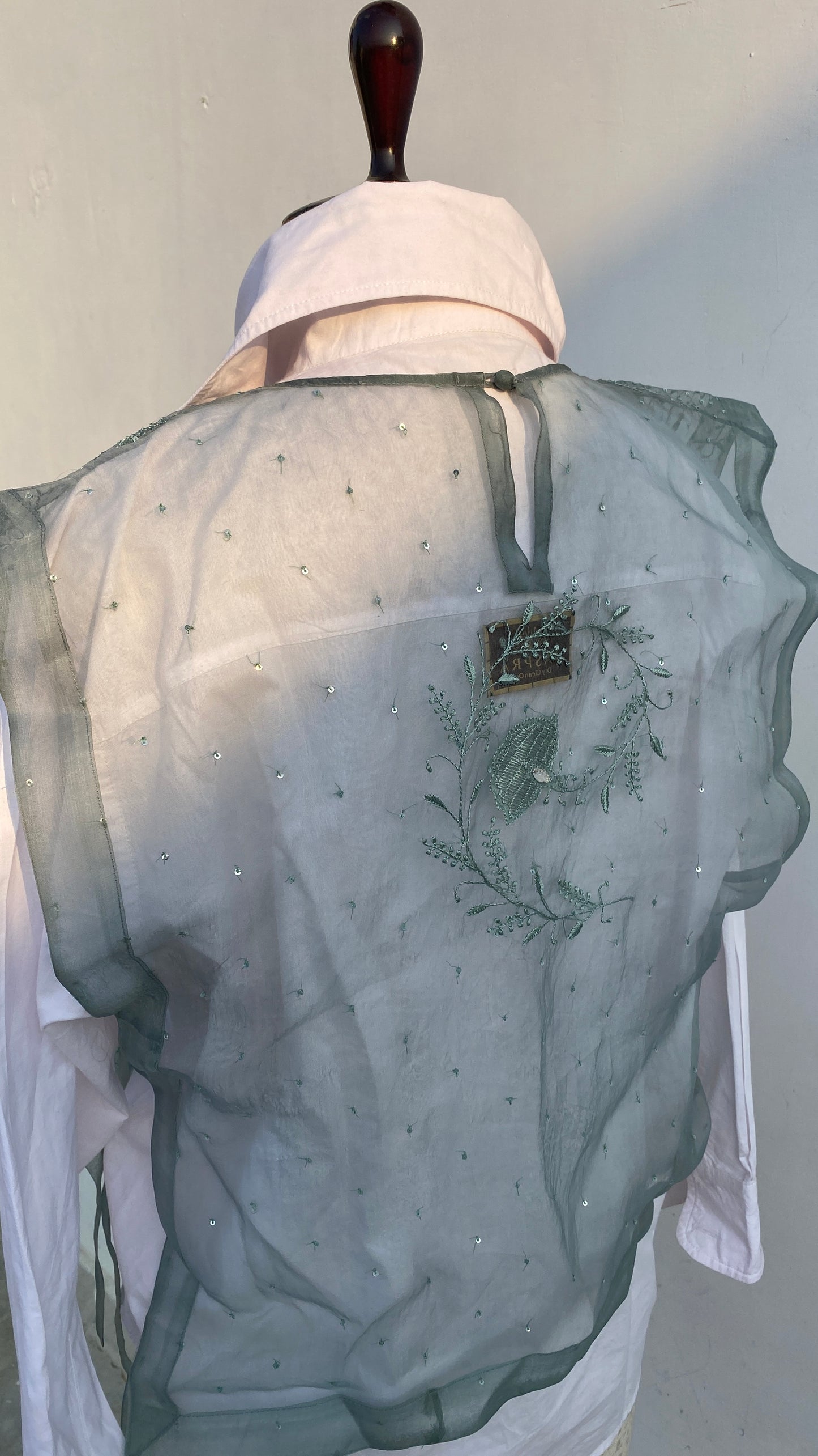 Slate Blue Jaali Bib