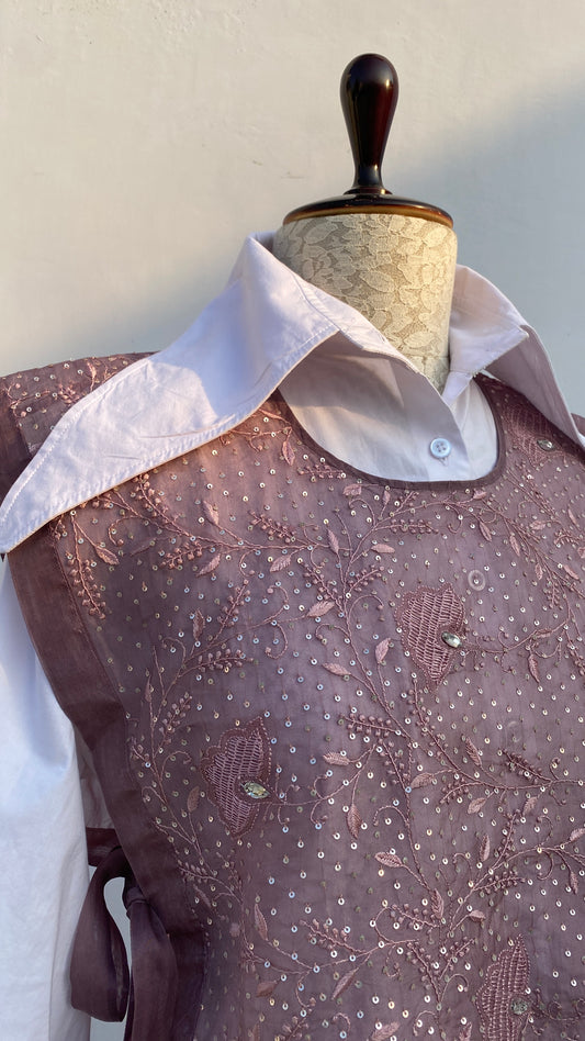 Dusty Mauve Jaali Bib