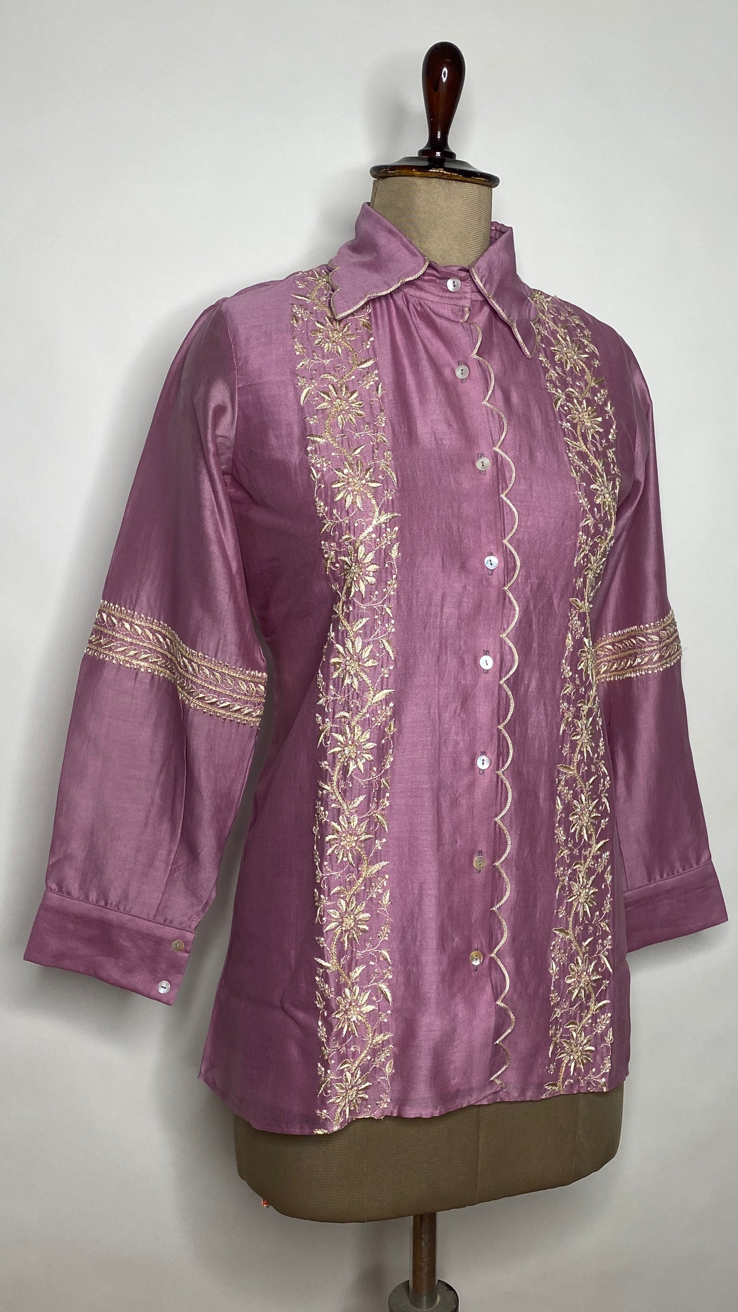 Mauve Scallop Collar Chikankari Shirt