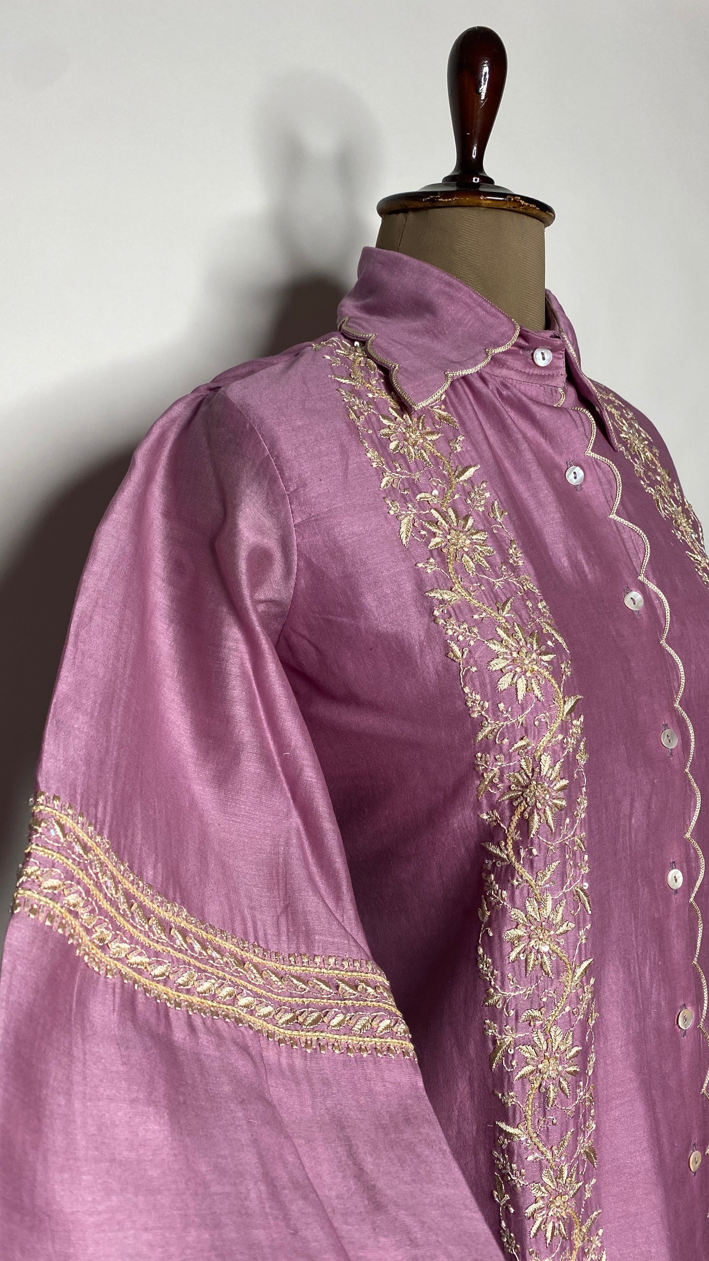 Mauve Scallop Collar Chikankari Shirt