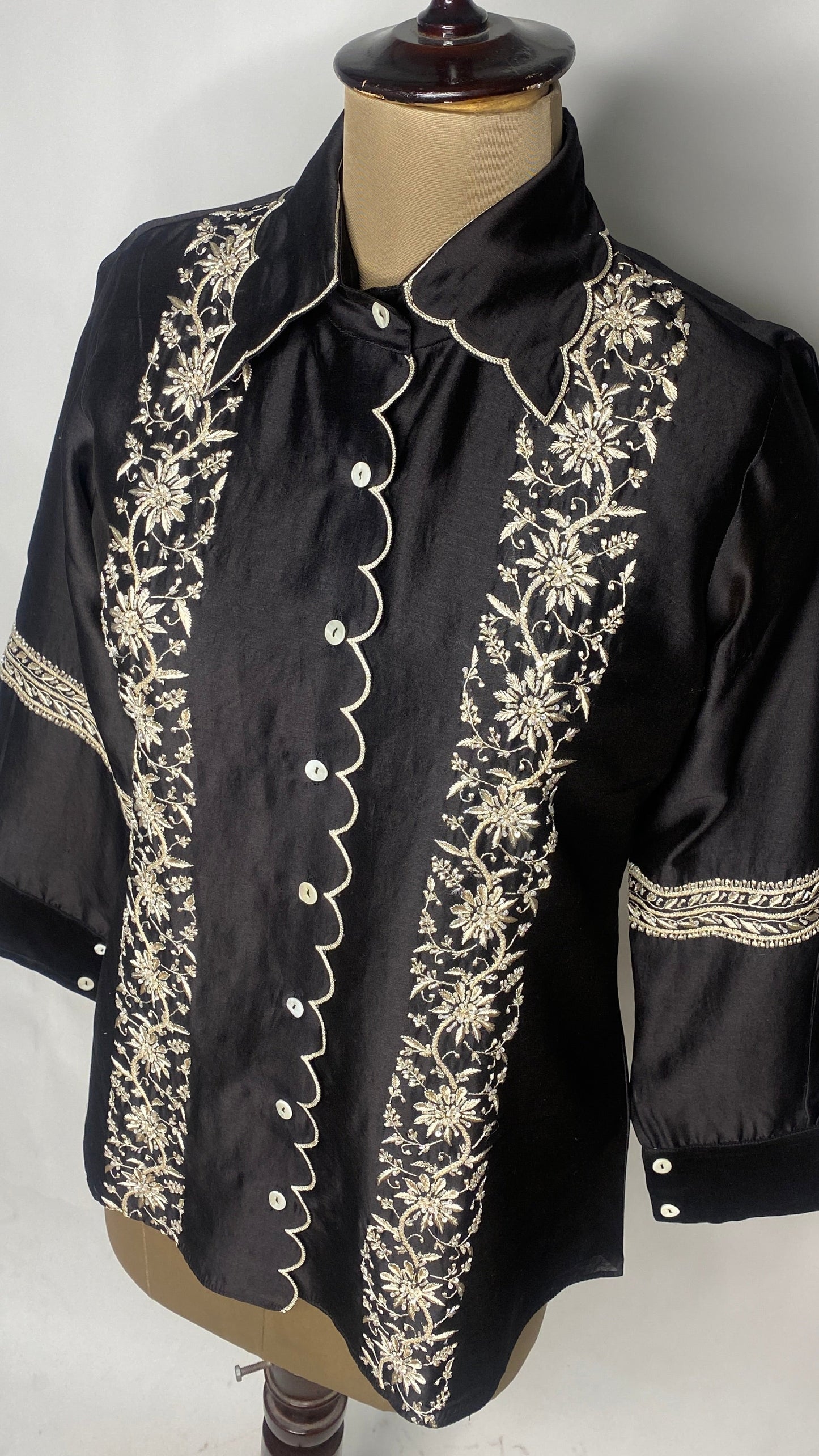 Black Scallop Collar Chikankari Shirt